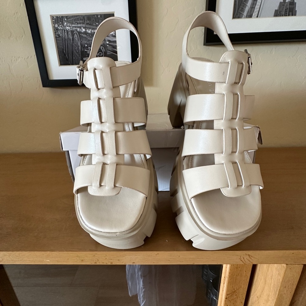 Price Drop>NIB - madden girl | Galaxy - Off white funky, chunky platform sandals